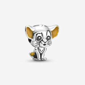 🌺Pandora Simba Charm